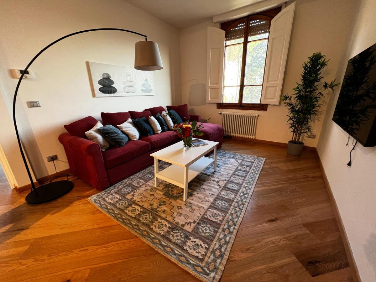 Chic Apt In Villa - Dolcevita Holiday Florence Extérieur photo