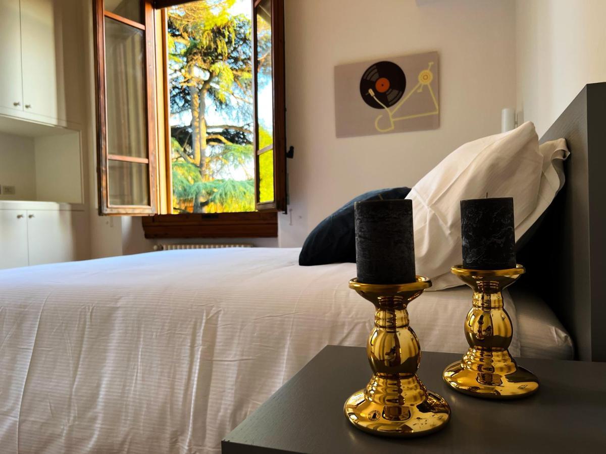Chic Apt In Villa - Dolcevita Holiday Florence Extérieur photo