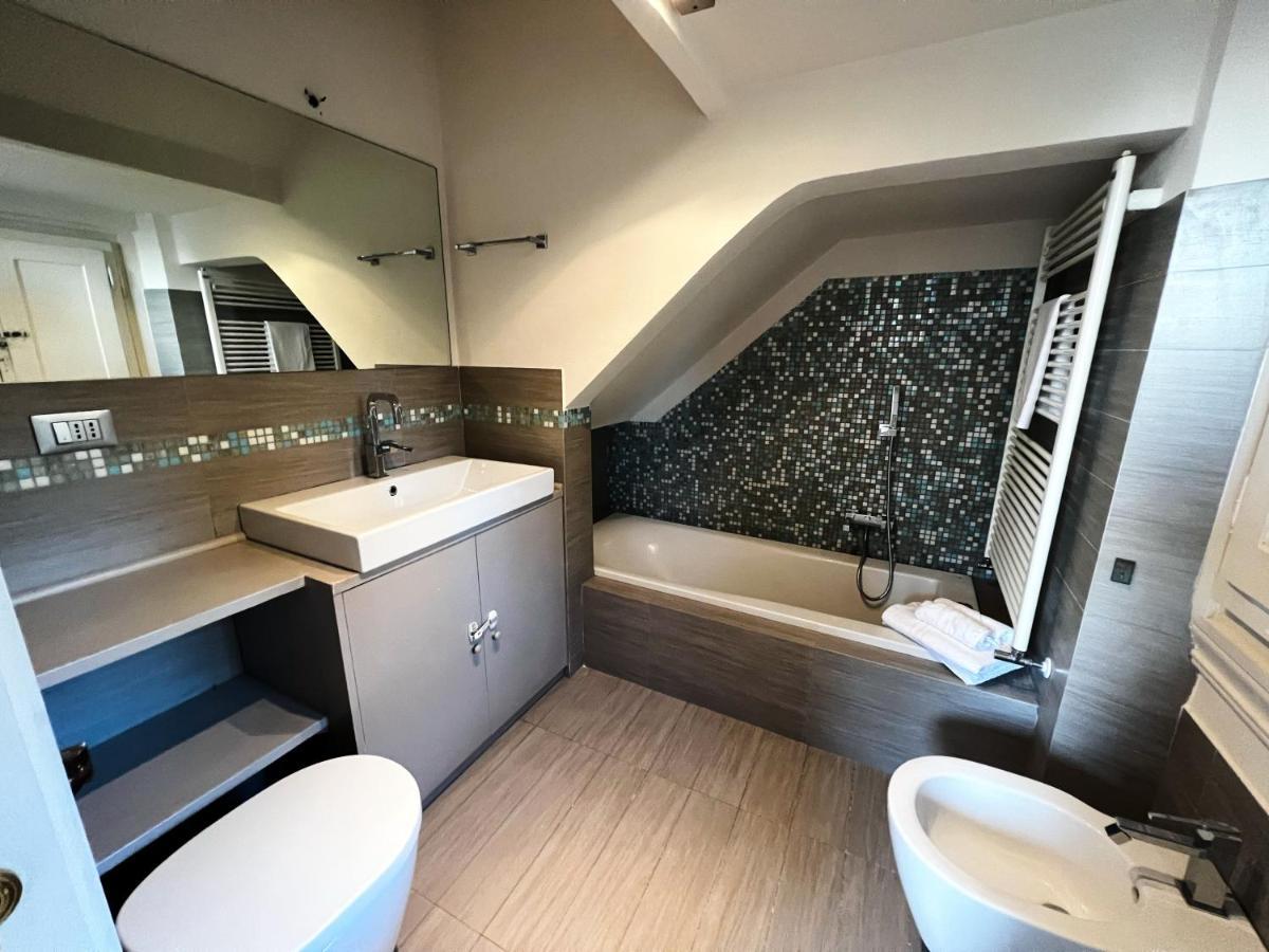 Chic Apt In Villa - Dolcevita Holiday Florence Extérieur photo