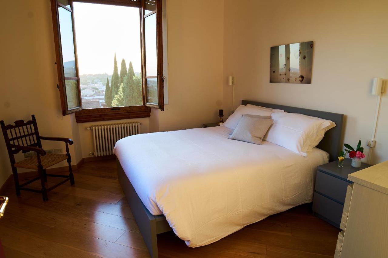 Chic Apt In Villa - Dolcevita Holiday Florence Extérieur photo