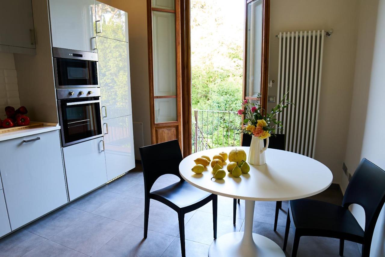 Chic Apt In Villa - Dolcevita Holiday Florence Extérieur photo