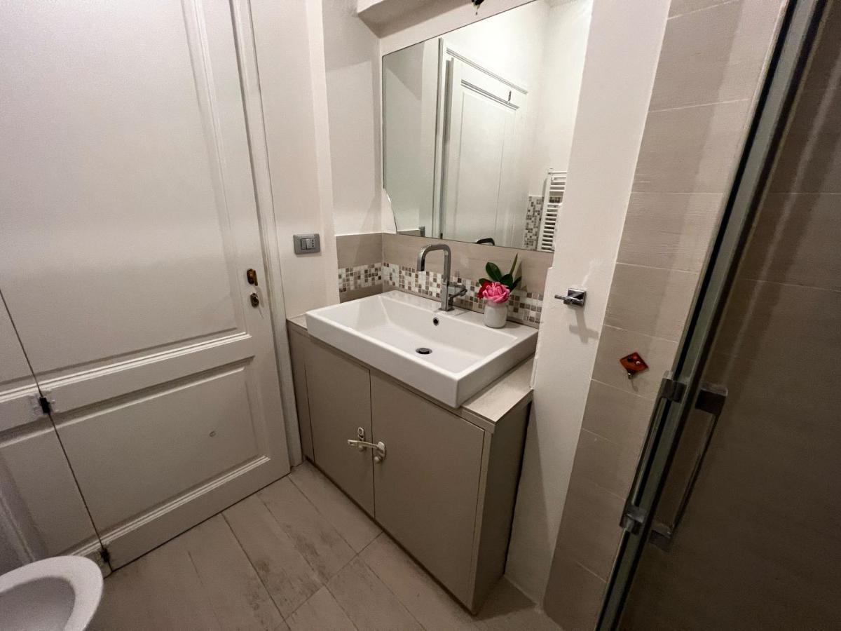 Chic Apt In Villa - Dolcevita Holiday Florence Extérieur photo